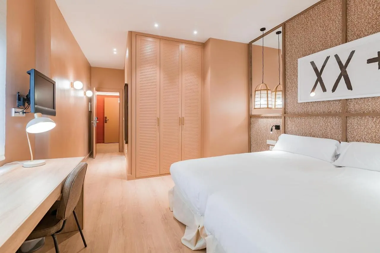 U-Sense Granada Centro Hotel 3*,