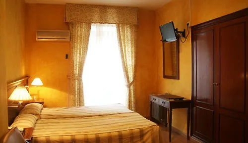U-Sense Granada Centro Hotel 3*,